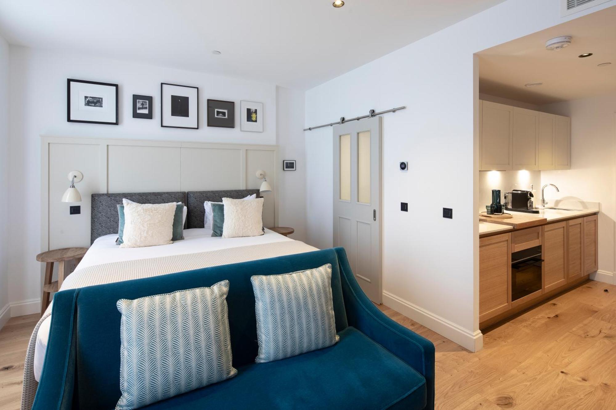 Cheval Old Town Chambers Aparthotel