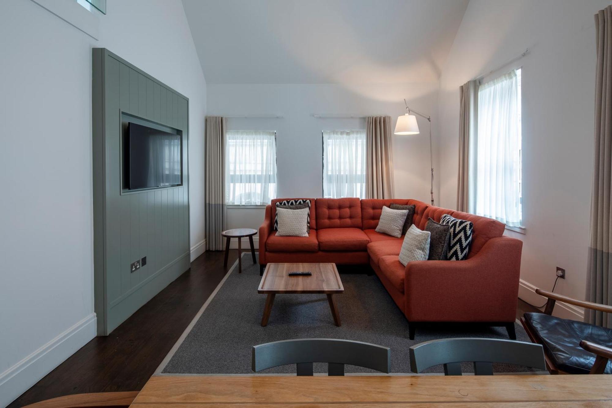 Cheval Old Town Chambers Aparthotel 5*
