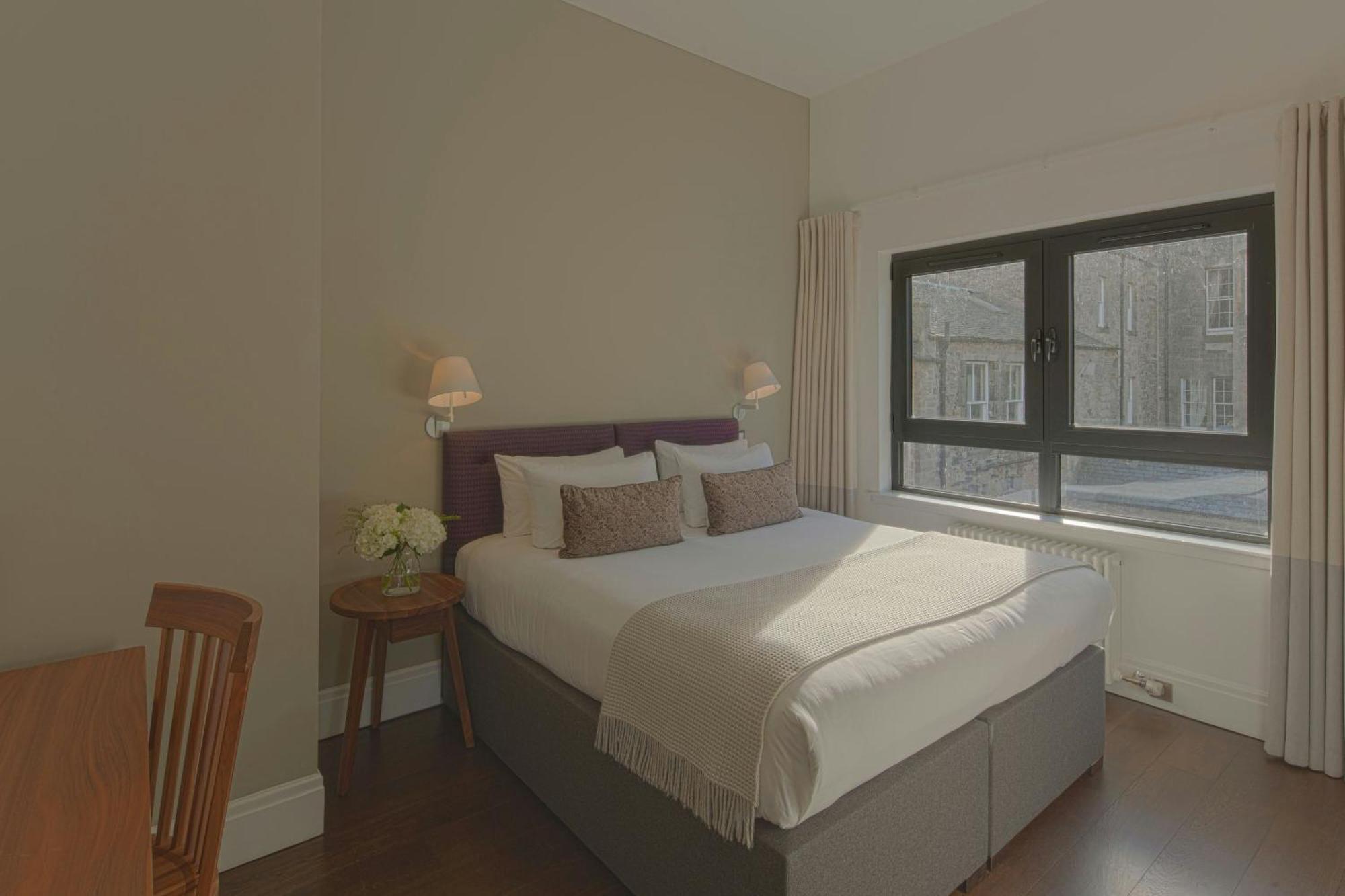 Aparthotel Old Town Chambers, Autograph Collection 5*